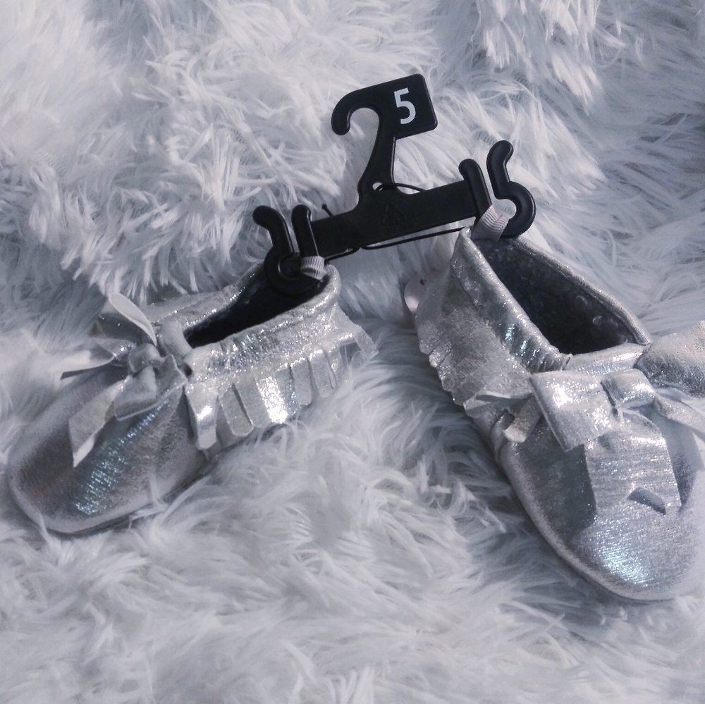 GIRLY TODDLER KIDS SILVER GYPSY SLIPPERS